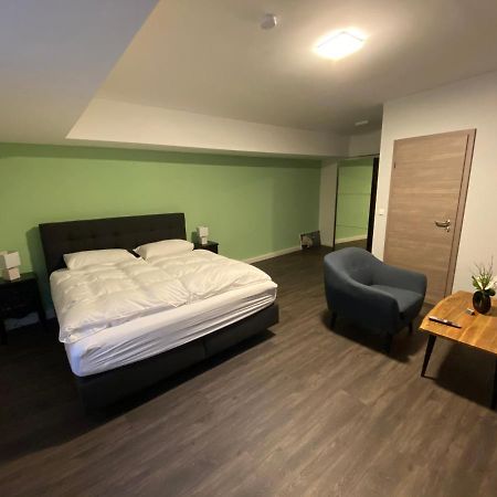 Jg Hotel Am Schweizerberg Memmingen Ngoại thất bức ảnh